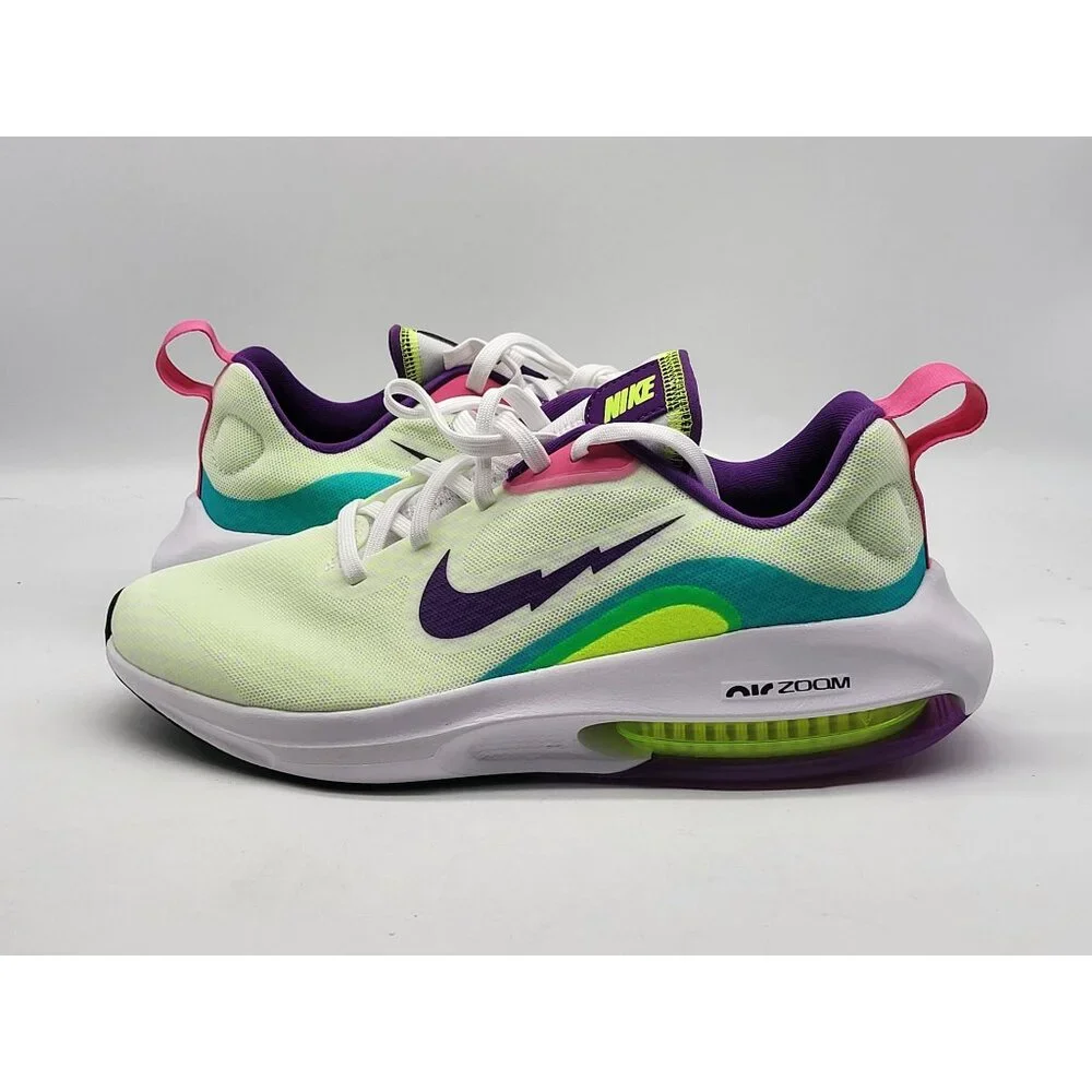 Nike Air Zoom Arcadia‎ 2 SE GS Strike First Shoes Size 6Y